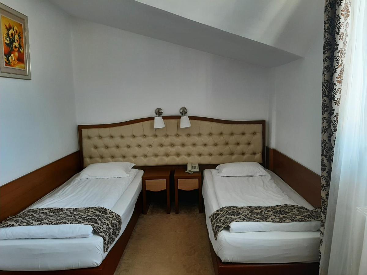 Hotel Condor オラビツァ エクステリア 写真